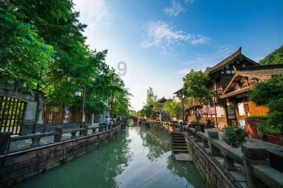 Rimini Street Inc盘中异动 急速上涨5.05%报3.33美元